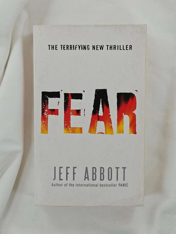 Fear by Jeff Abbott - Paperback