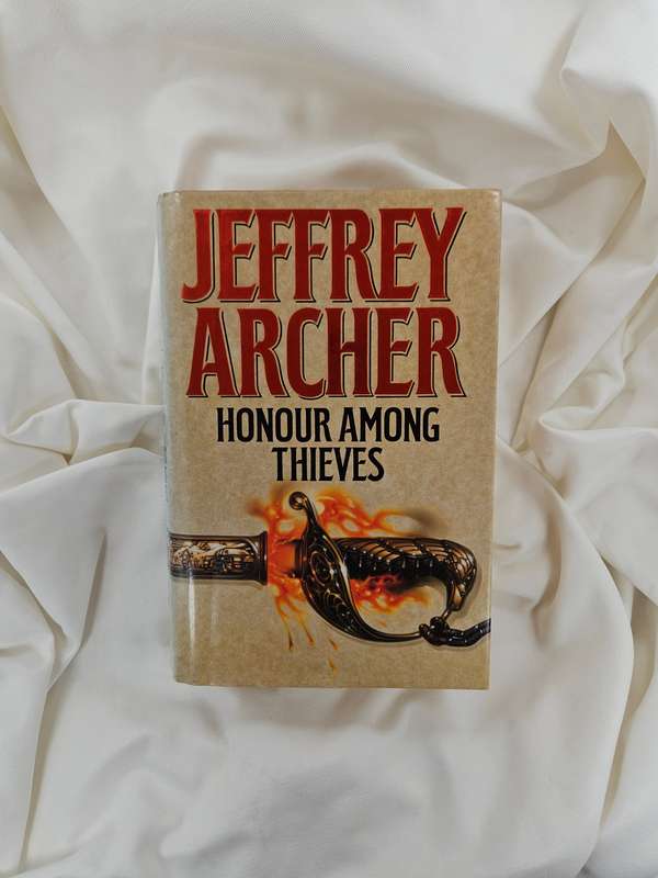 Honour Among Thieves by Jeffrey Archer - Hardback