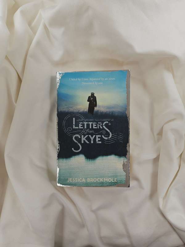 Letters from Skye by Jessica Brockmole - Paperback