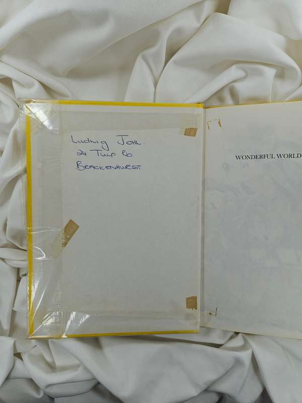 Disney's Wonderful World of Knowledge: Animals (Book 1) - Hardback