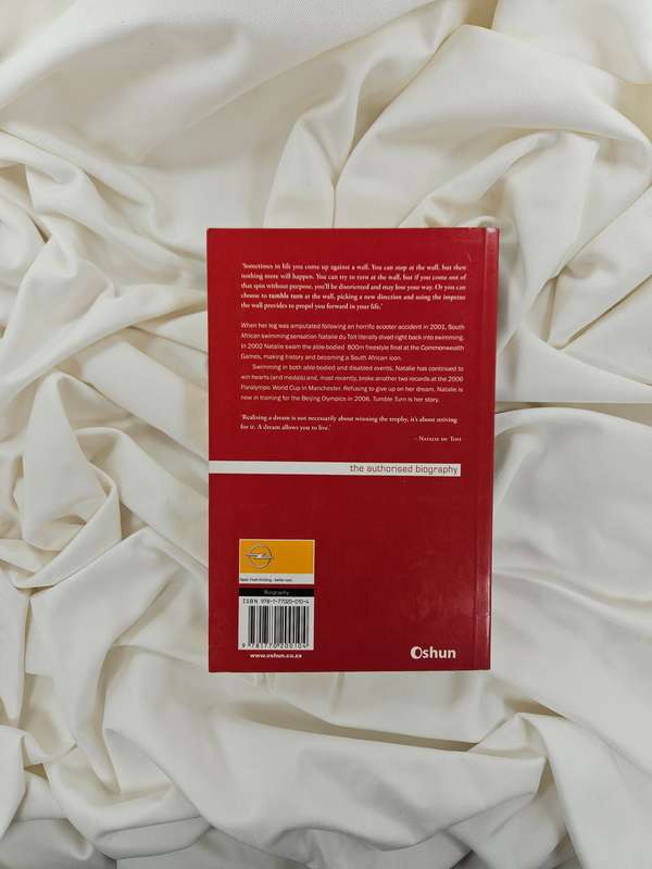 Natalie du Toit: Tumble Turn by Tracey Howthorne - Paperback