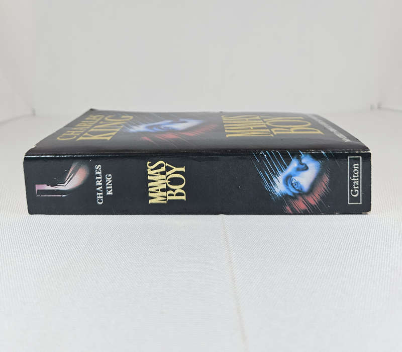 Mama's Boy by Charles King - Paperback