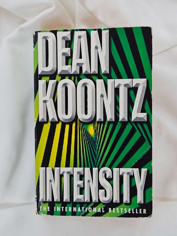 Intensity by Dean Koontz - Paperback