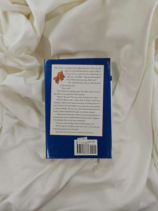 Mason Dixon: Pet Disasters by Claudia Mills  - Hardback