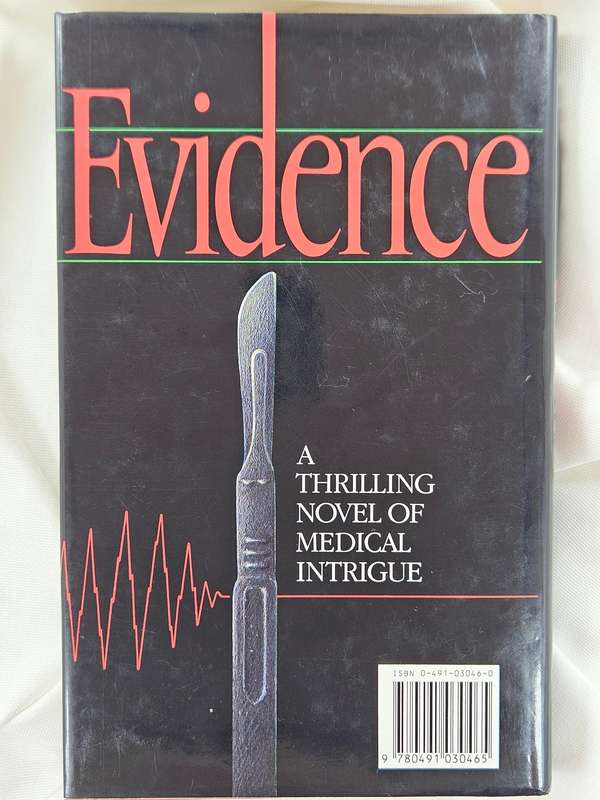 Evidence by Neil Ravin - Hardback