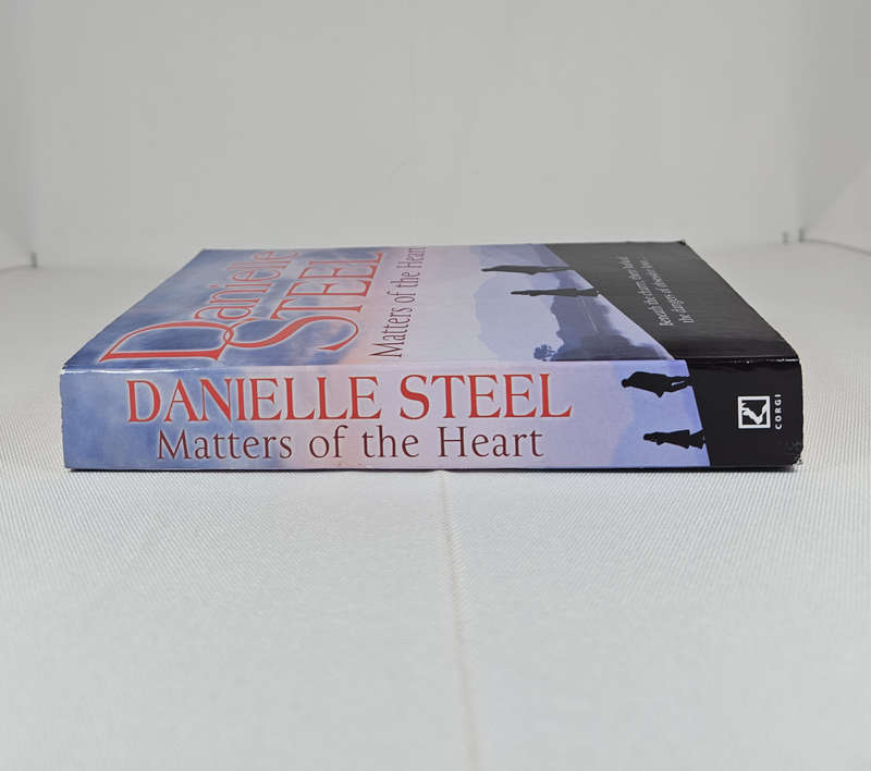 Matters of the Heart by Danielle Steel - Paperback