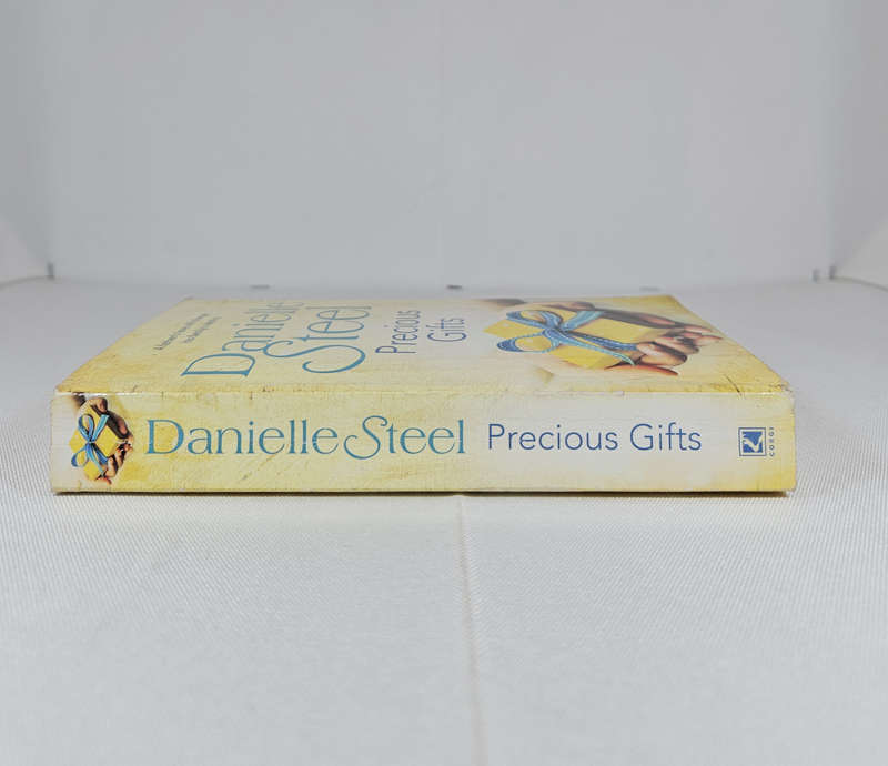Precious Gifts by Danielle Steel - Paperback