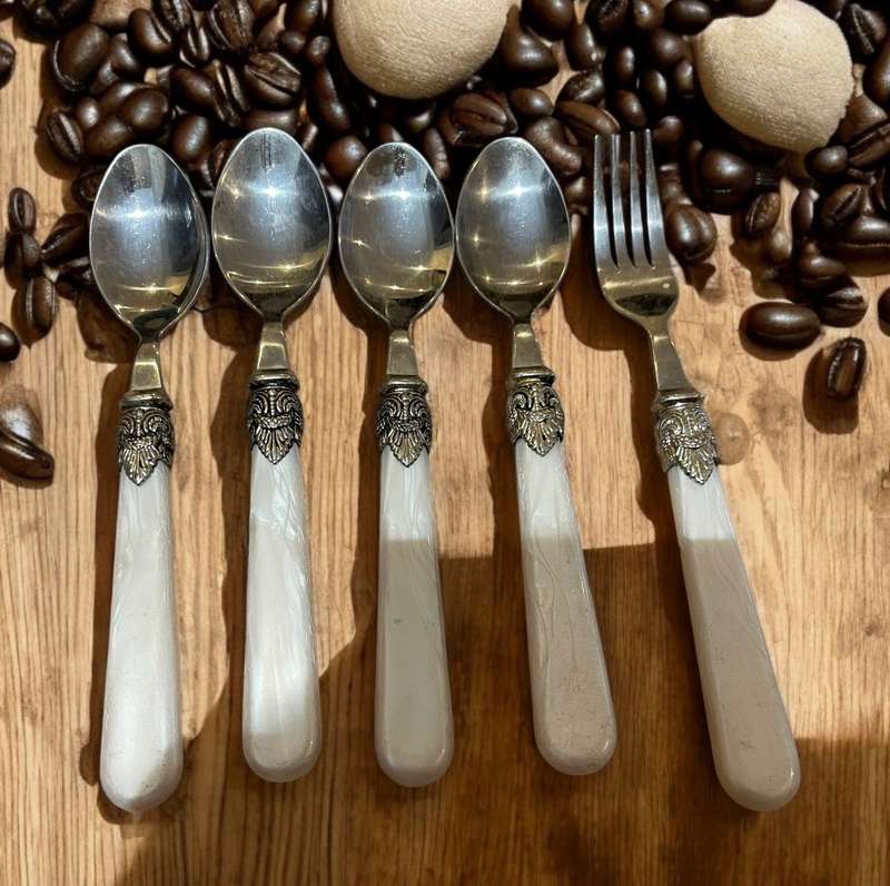 Cutlery faux mother of pearl replacement pieces