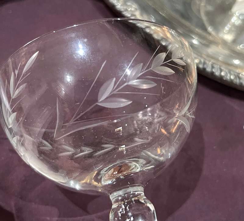 Champagne coupes x7