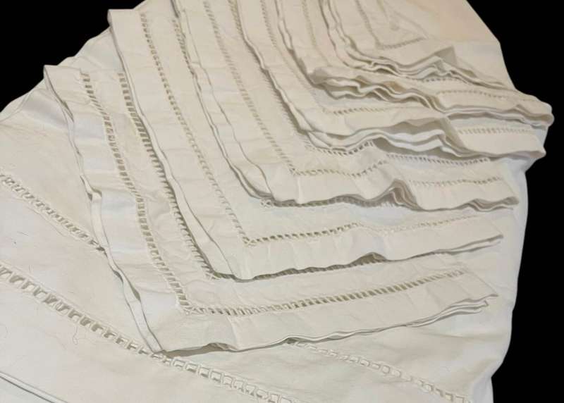 Tablecloth napkins