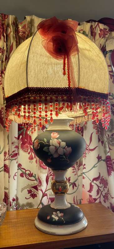 Lamp porcelain