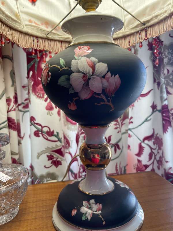 Lamp porcelain