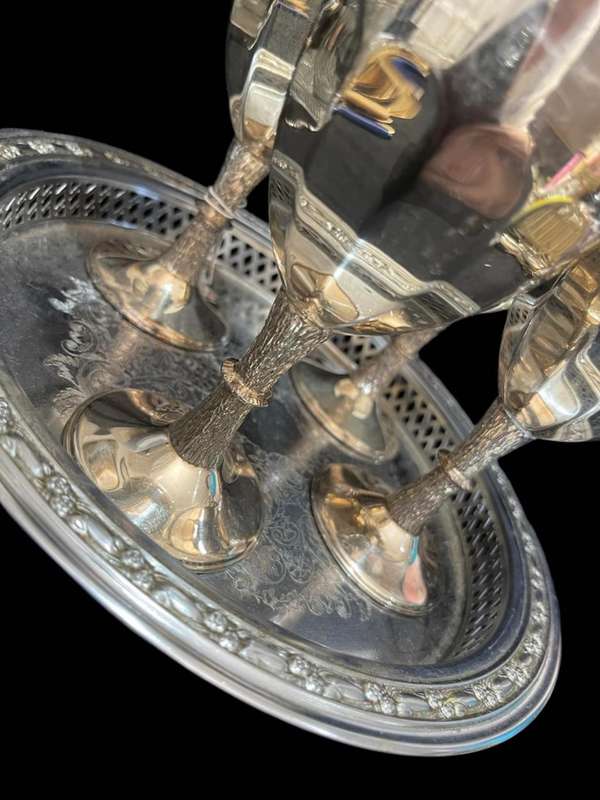 Goblets tray