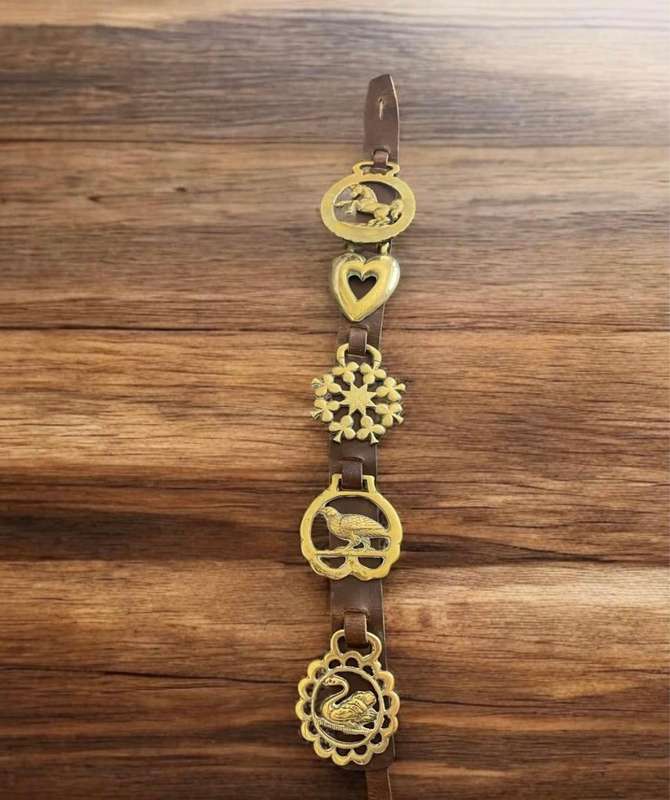 Brasses strap
