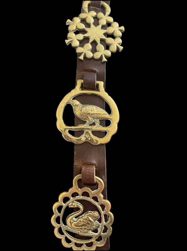 Brasses strap
