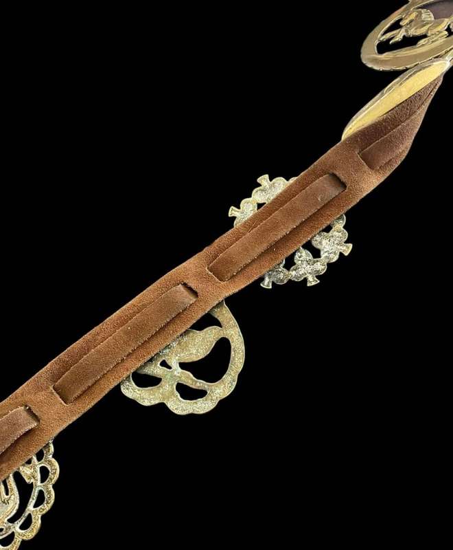 Brasses strap