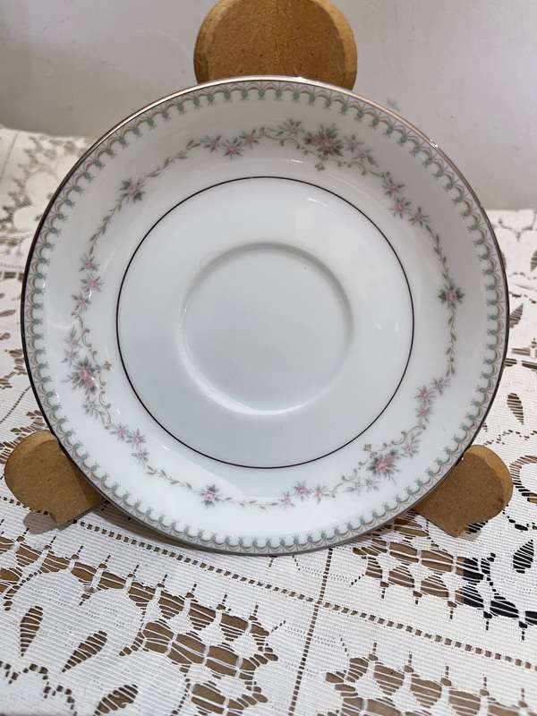 Saucer Noritake Fairmont each