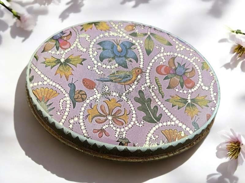 Ornament tin