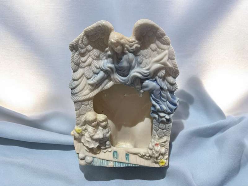 Photo frame porcelain
