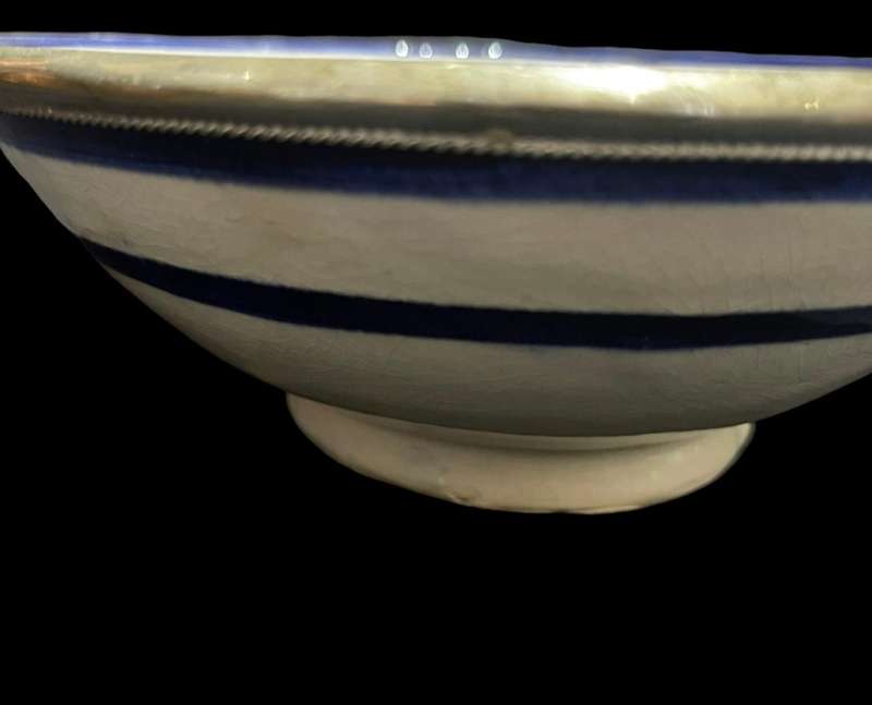 Bowl antique silver plated rim