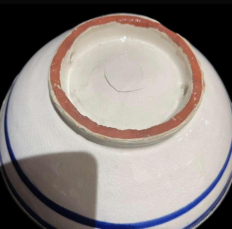 Bowl antique silver plated rim
