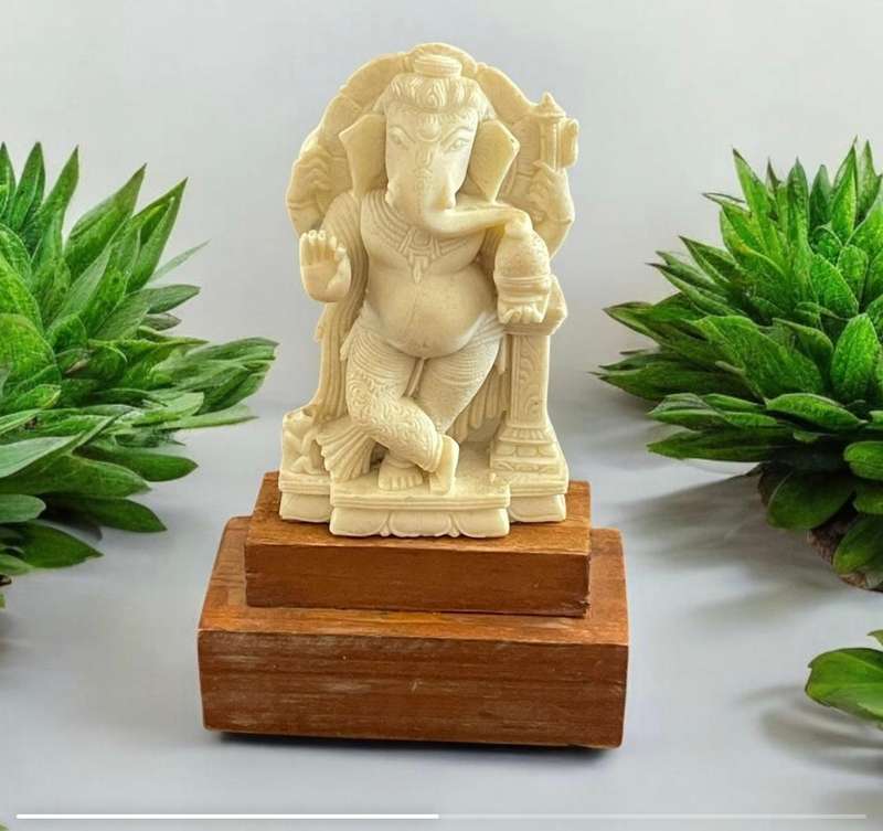 Ornament Hindi