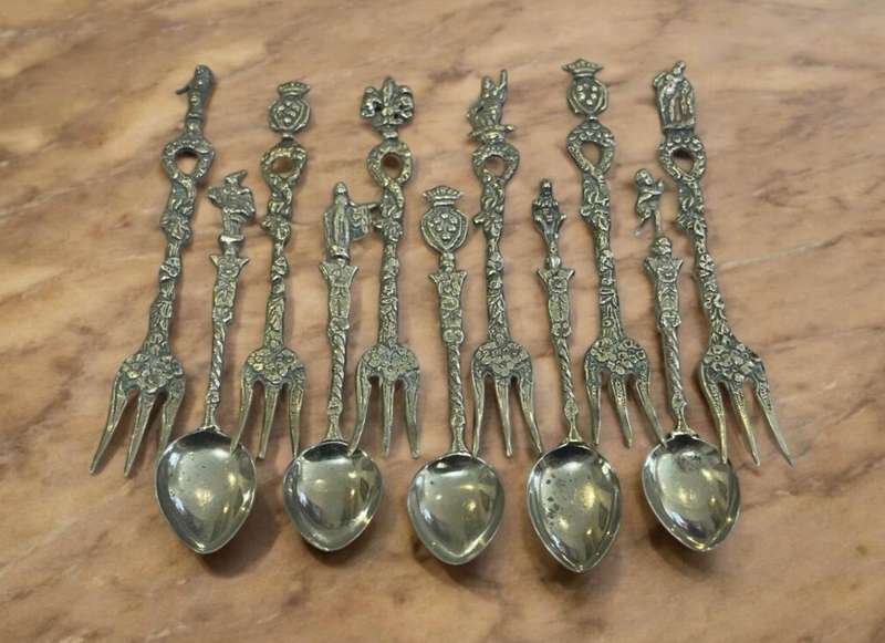 Cake forks/teaspoons Italy