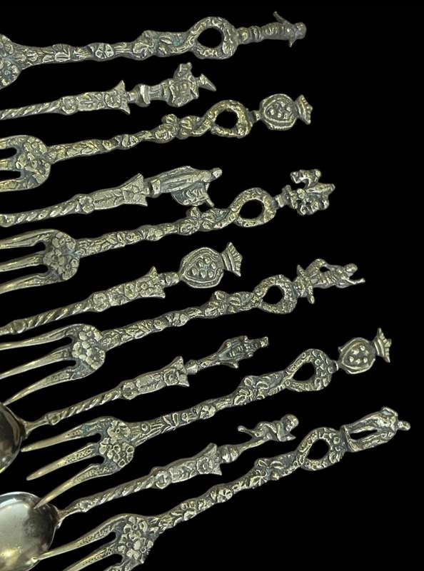 Cake forks/teaspoons Italy