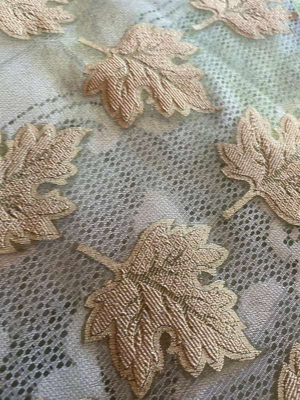 Table centre piece/ overlay/tablecoth(7)each