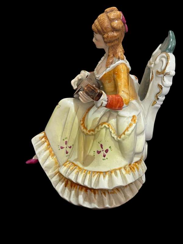 Ornament Leonardo Collection