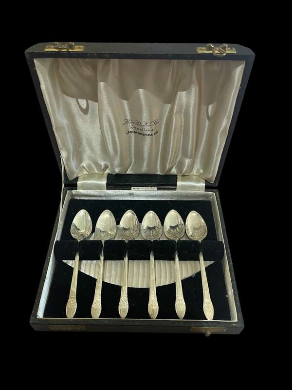 Teaspoons boxed(NR42)