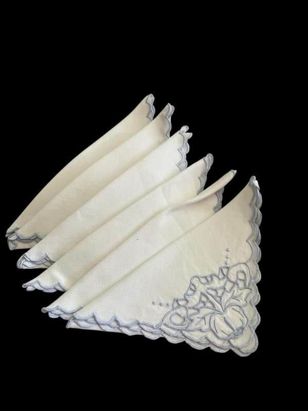 Napkins teatime embroidered (R)