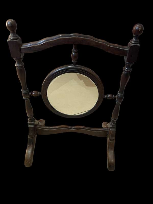 Mirror dresser top