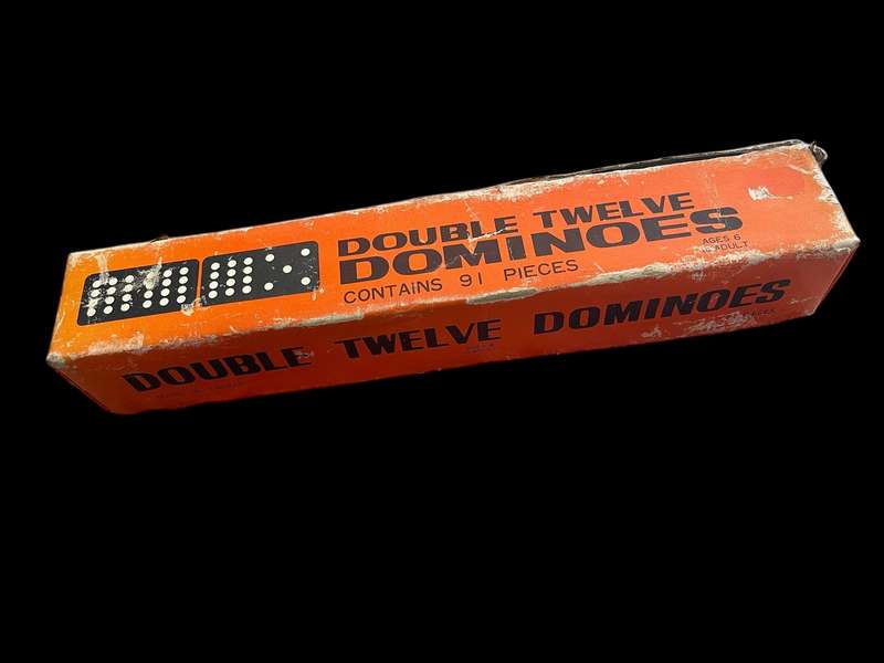 Dominoes vintage