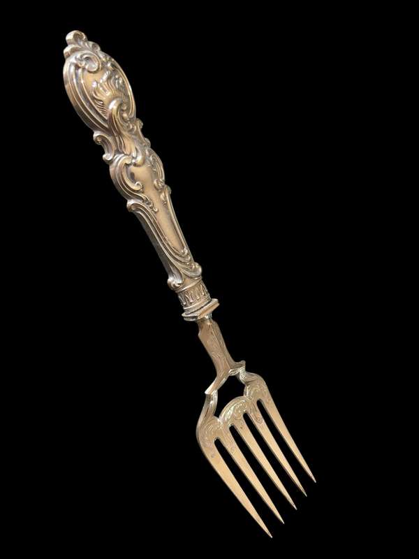Serving fork(NR10)