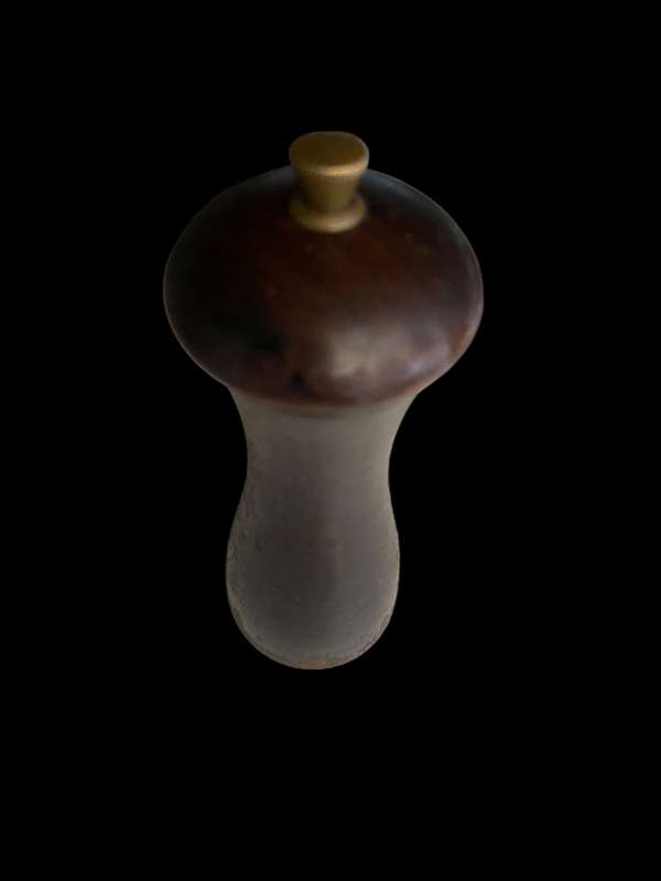 Pepper grinder