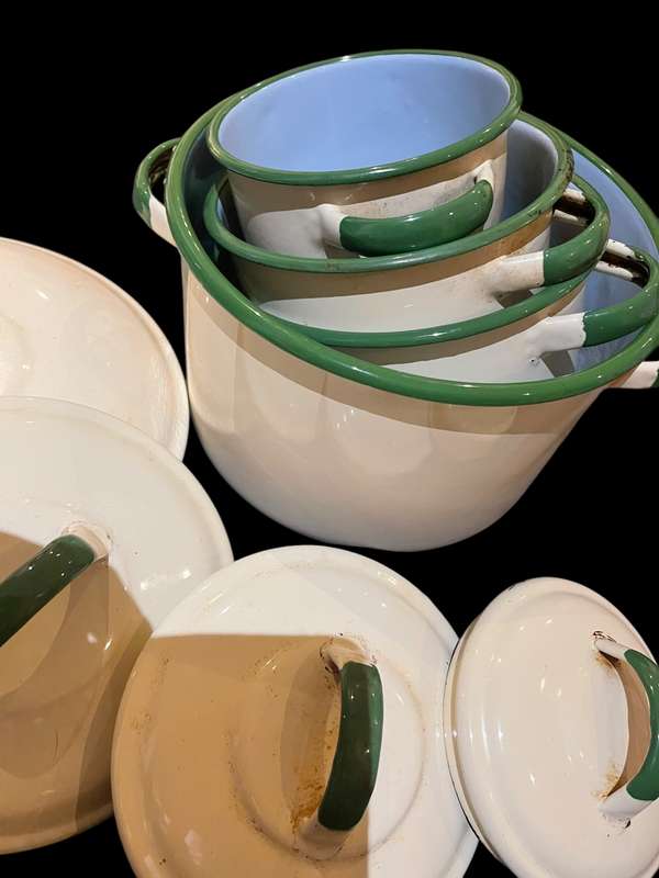 Pots enamel set x4