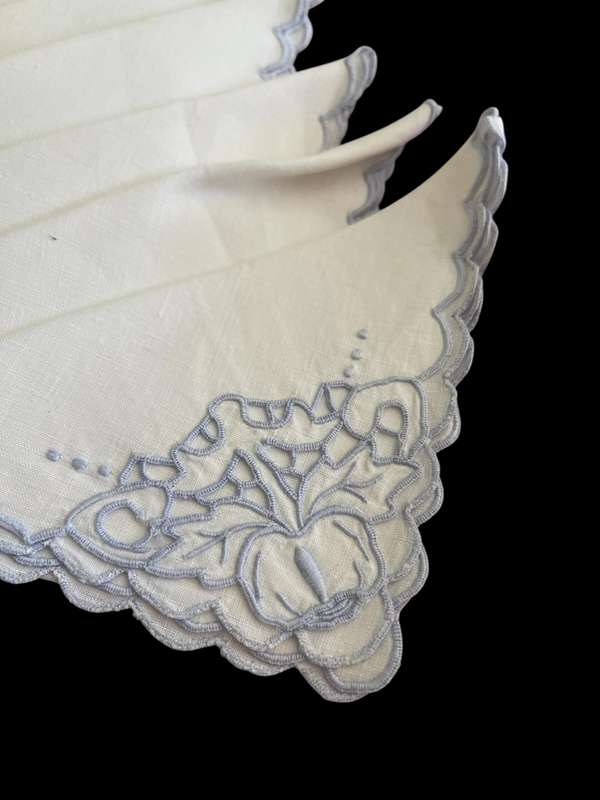 Napkins teatime embroidered (R)
