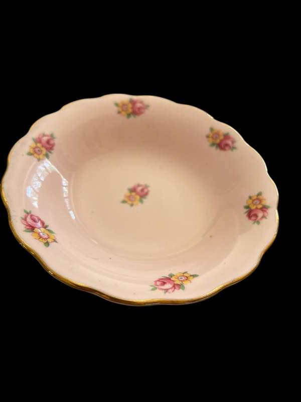 Bowl/teaspoon rest
