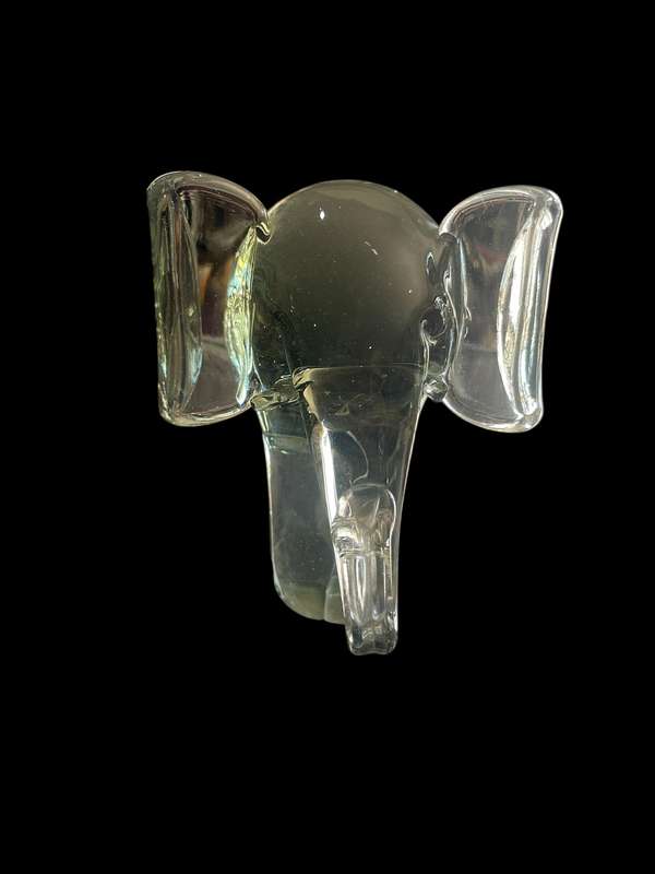 Ornament glass elephant