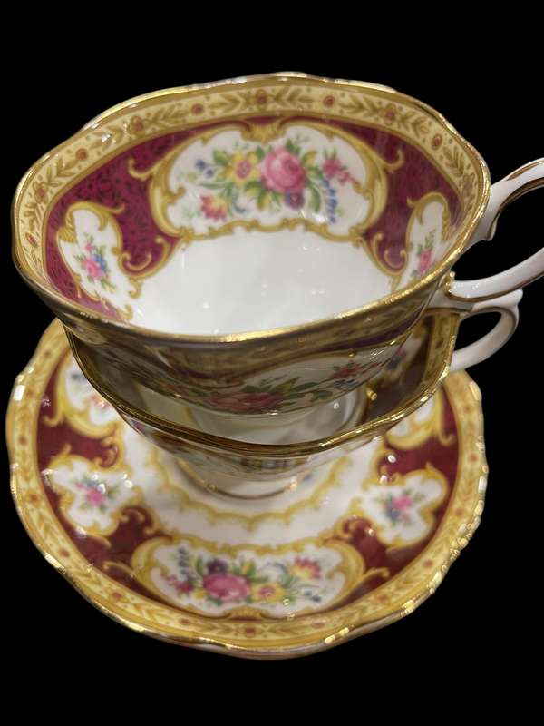 Duo Royal Albert