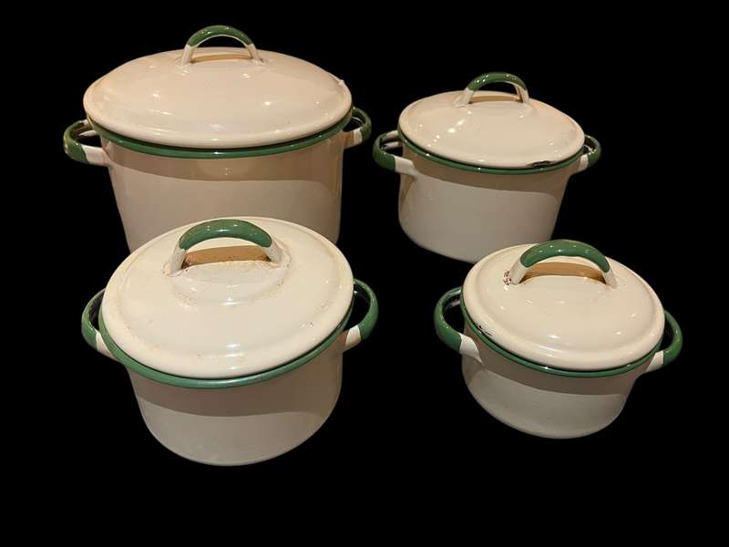 Pots enamel set x4