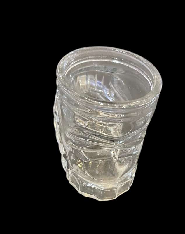 Vase glass shoe