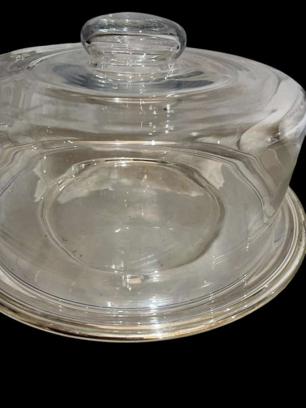 Cake cloche/dome base