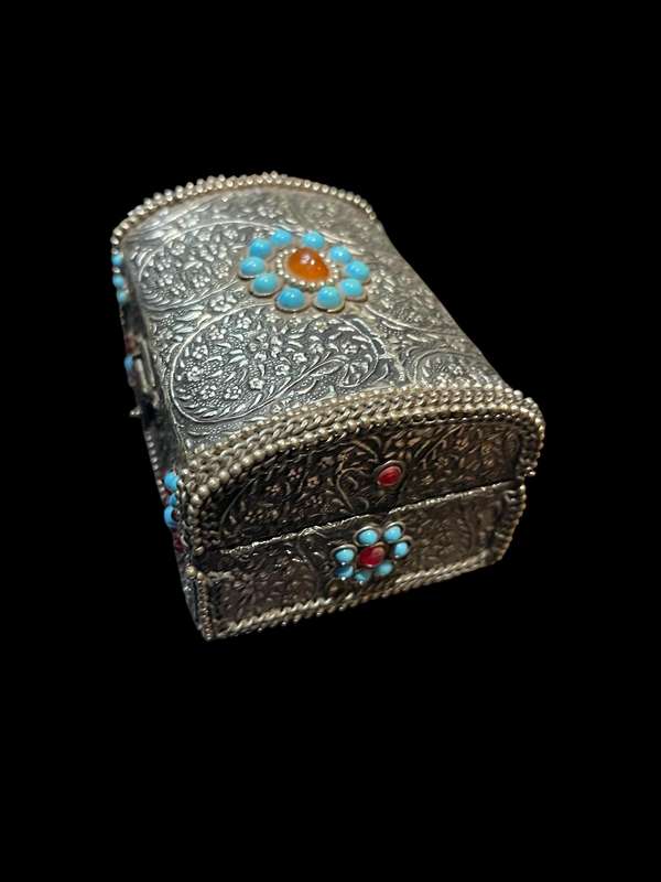 Trinket/ jewellery holder Indian
