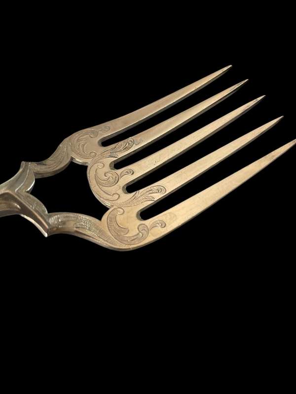 Serving fork(NR10)