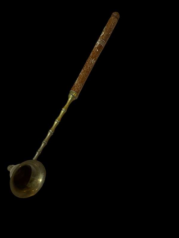 Candle snuffer each