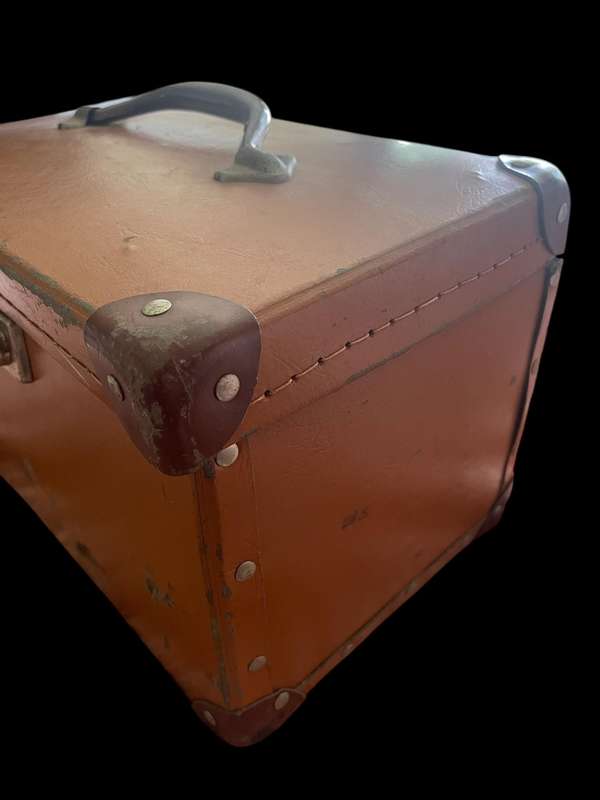 Suitcase decor item