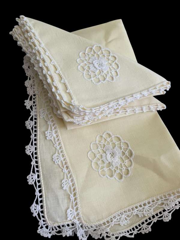 Napkins centrepiece set(A)