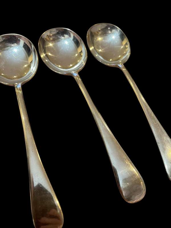 Soup spoons x6 silver plated(NR10)